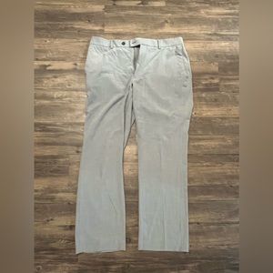 Men’s size 33 Apt.9 flex dress pants